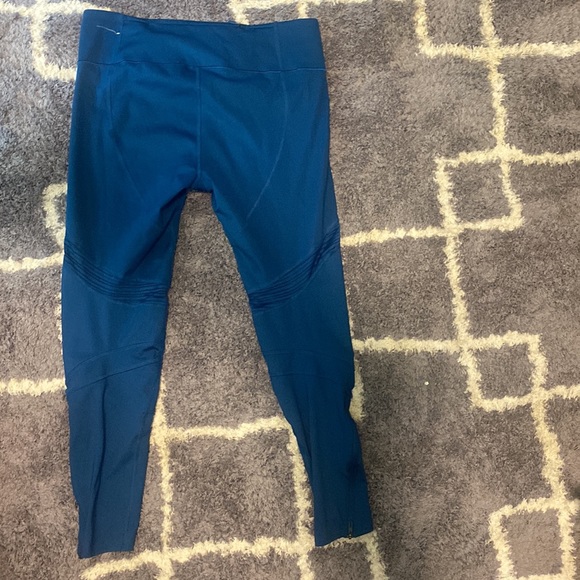 Adidas Leggings - Picture 4 of 4